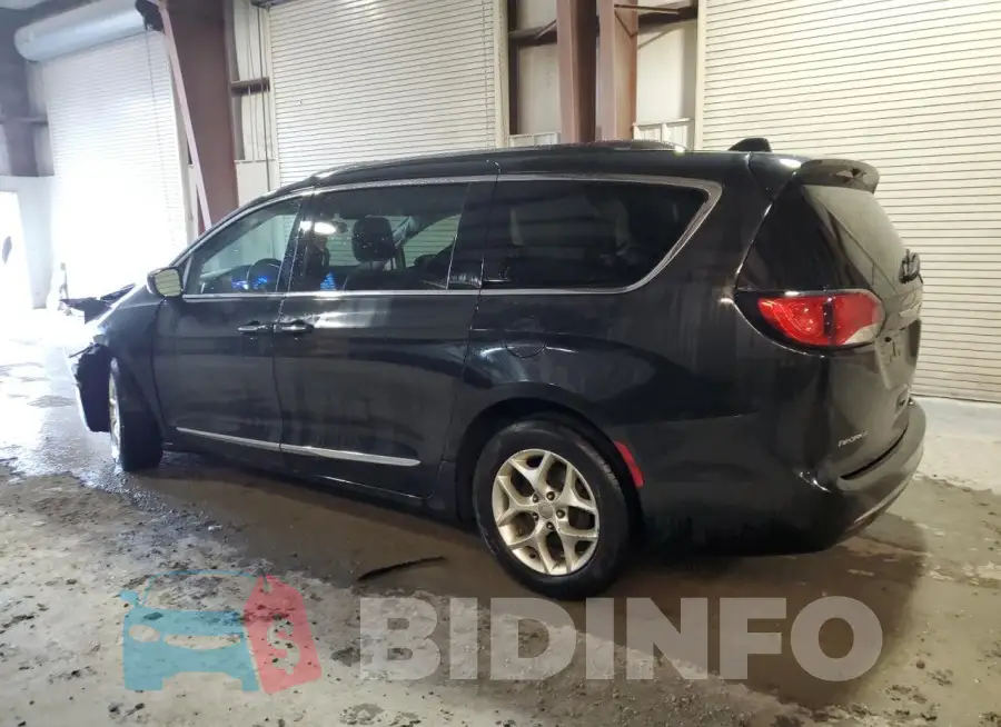 2C4RC1EG0HR752602 Photo# 2