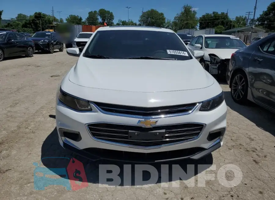 1G1ZD5ST4JF122500 Photo# 5