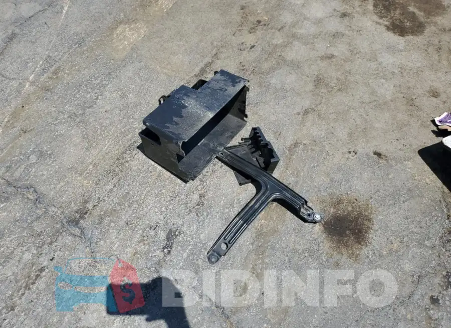 1G1ZF5SX8GF331485 Photo# 12