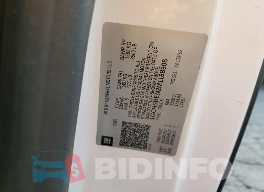 1GCHSBEN2M1188906 Photo# 12