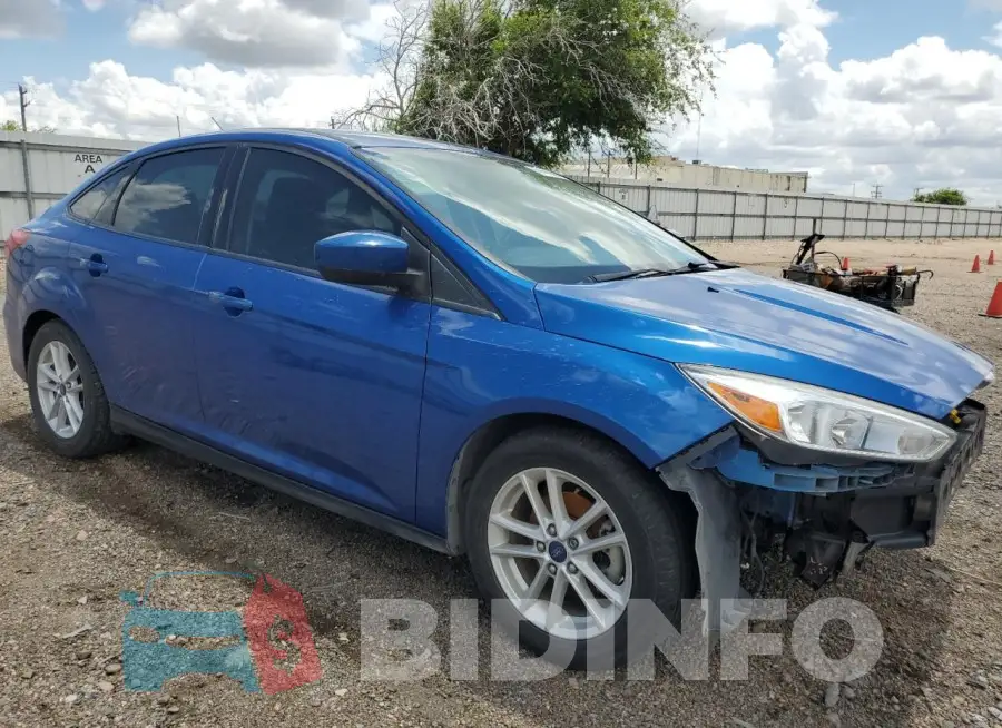 1FADP3F20JL204049 Photo# 4