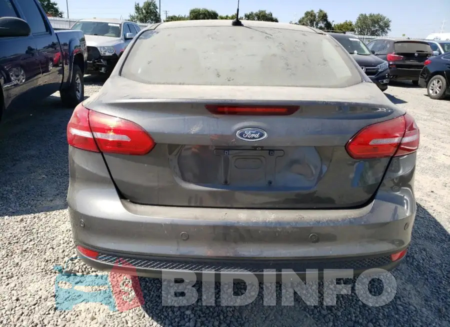 1FADP3F24JL315073 Photo# 6