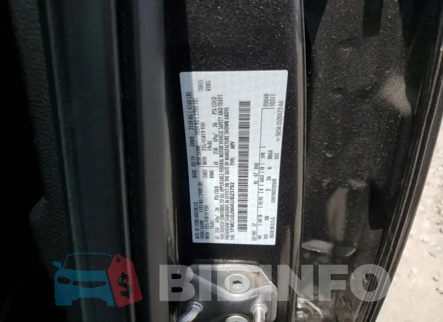 1FMCU0J96KUB23792 Photo# 14