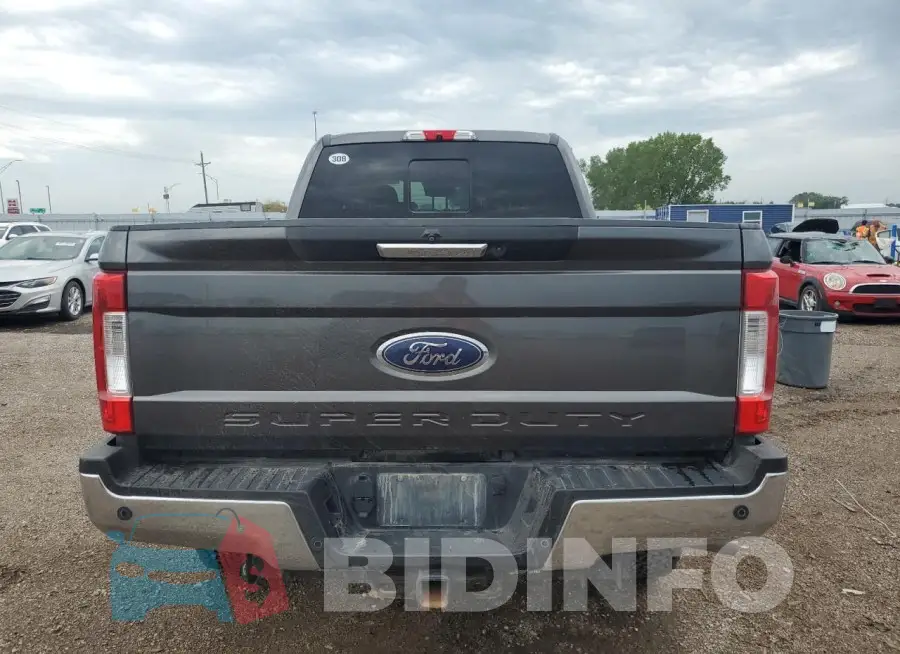 1FT8W3BT1HEF15632 Photo# 6