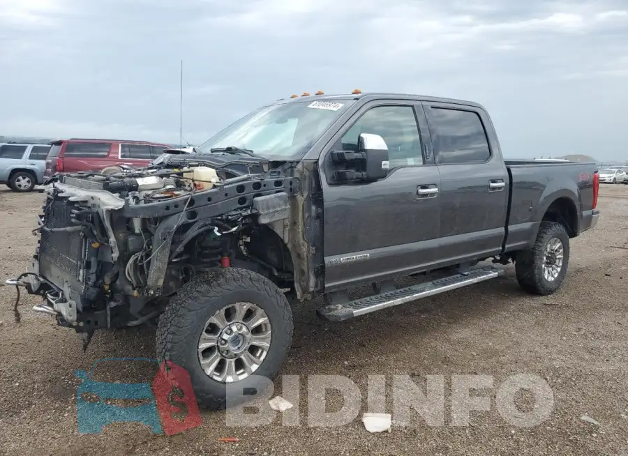 1FT8W3BT1HEF15632 Photo# 1