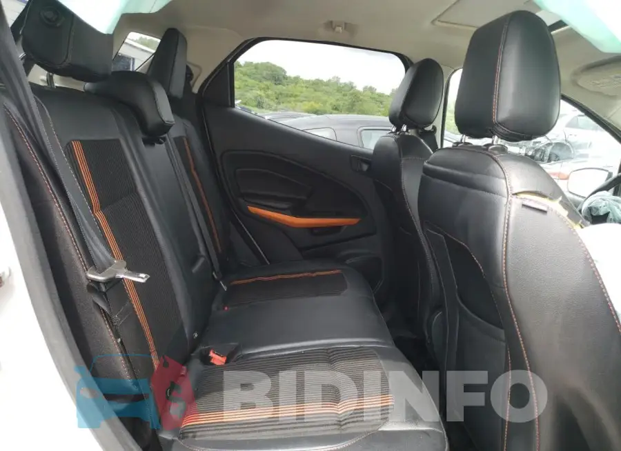 MAJ6P1CL3JC224581 Photo# 11