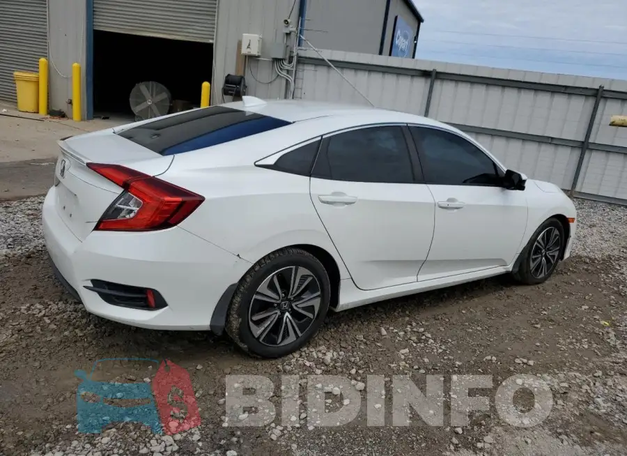 19XFC1F76HE026455 Photo# 3