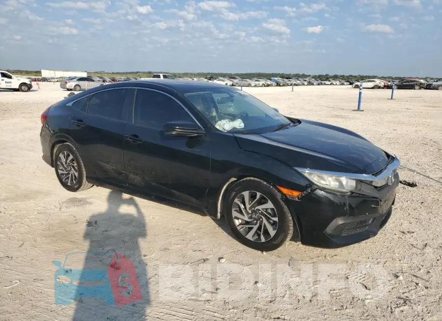 19XFC2F71HE202592 Photo# 4