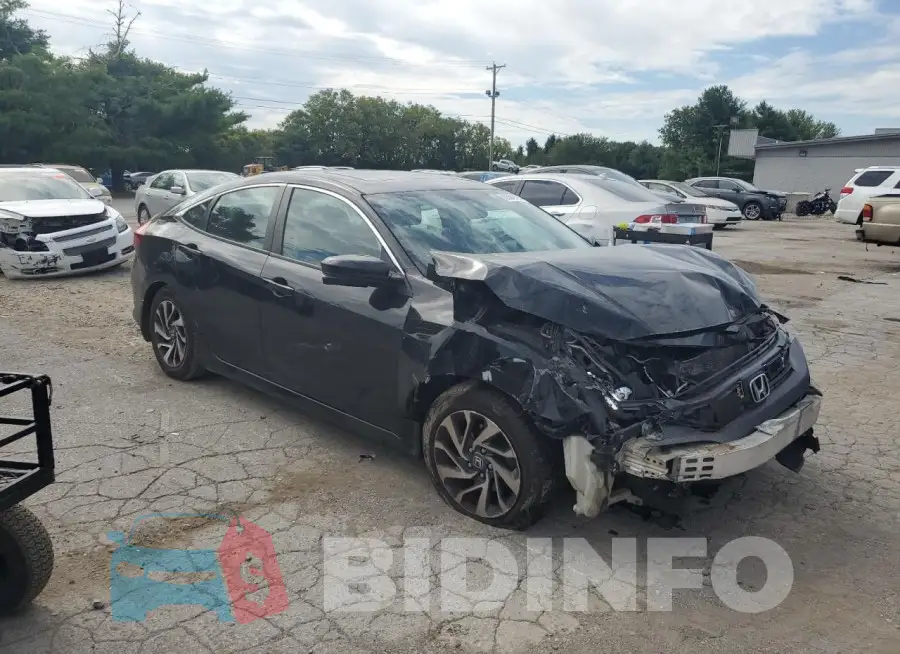 19XFC2F77HE059678 Photo# 4