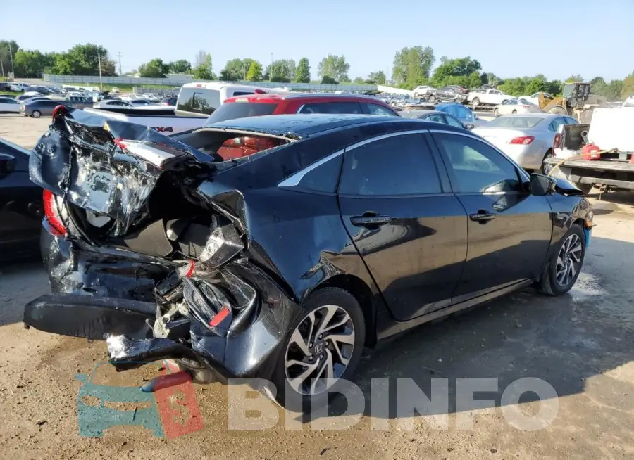 19XFC2F79GE069837 Photo# 3