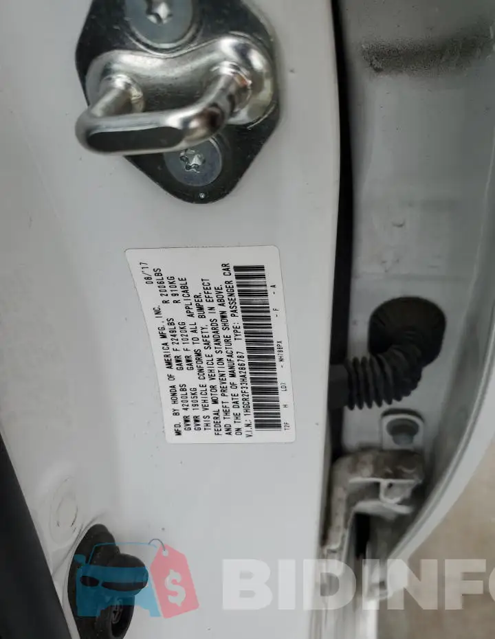 1HGCR2F33HA286787 Photo# 12