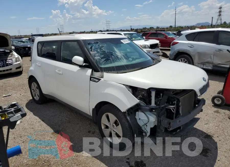 KNDJN2A2XF7232669 Photo# 4