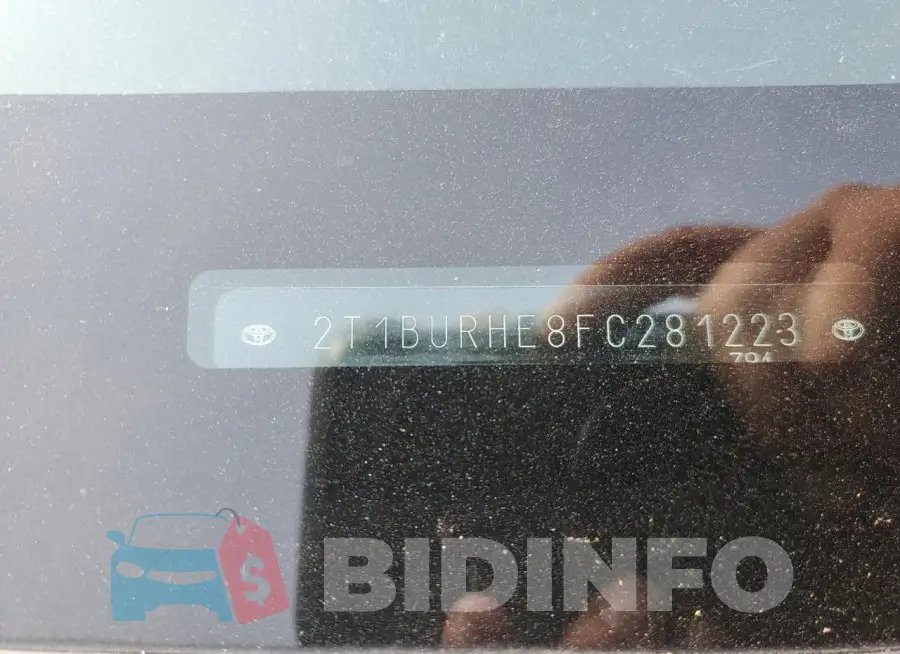 2T1BURHE8FC281223 Photo# 12