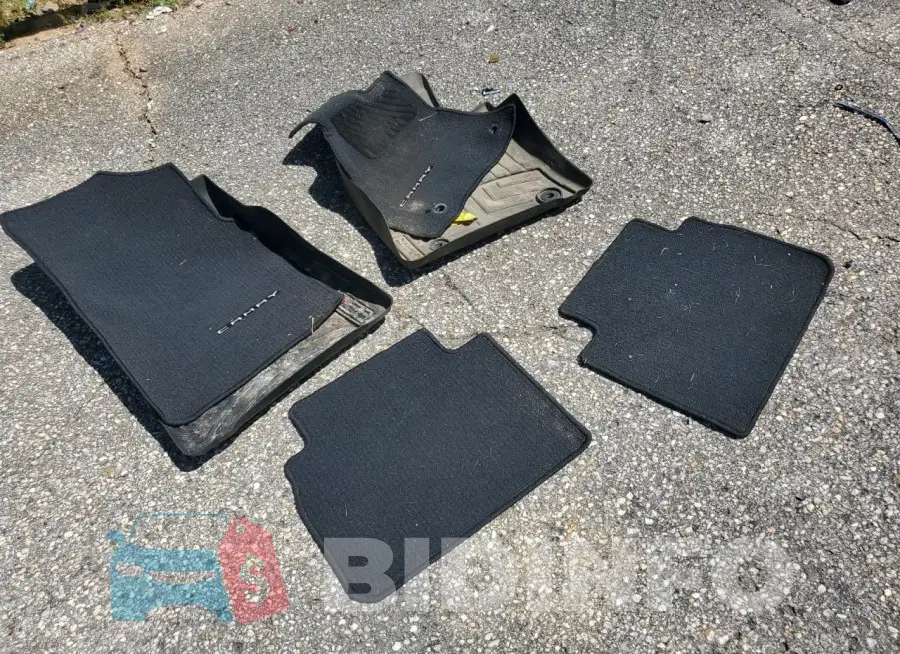 4T1G11AK5MU428366 Photo# 12