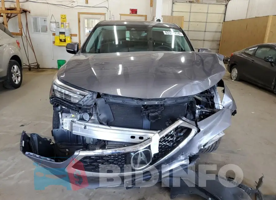 5J8TC2H5XML018835 Photo# 5