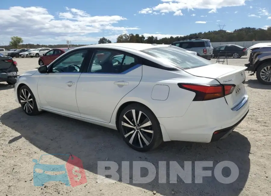 1N4BL4CV5LC283809 Photo# 2