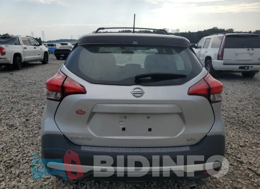 3N1CP5CU5JL509836 Photo# 6