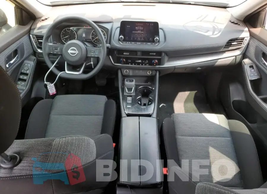 JN8BT3BA3PW407748 Photo# 8