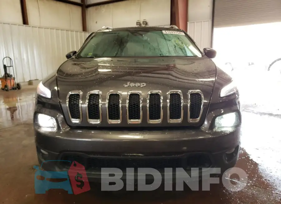 1C4PJMCB3HW527927 Photo# 5