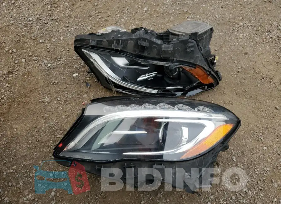 WDCTG4GB5GJ214813 Photo# 13
