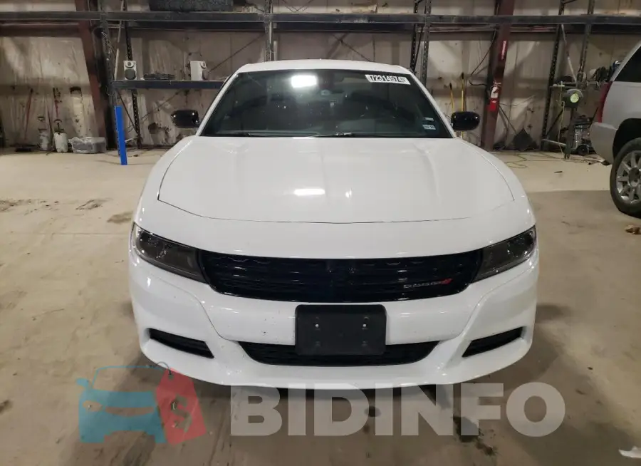 2C3CDXBG6PH554710 Photo# 5