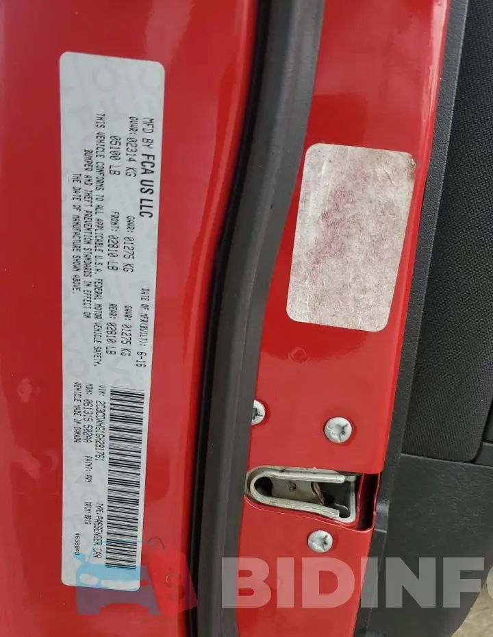 2C3CDXHG1GH291761 Photo# 12