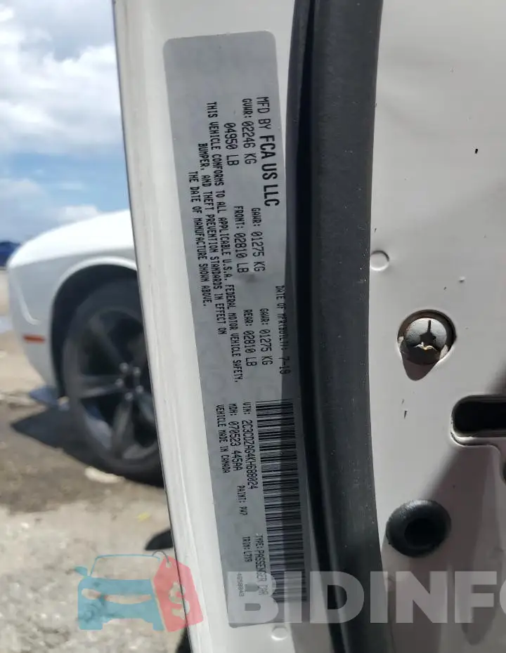 2C3CDZAG4KH688024 Photo# 13