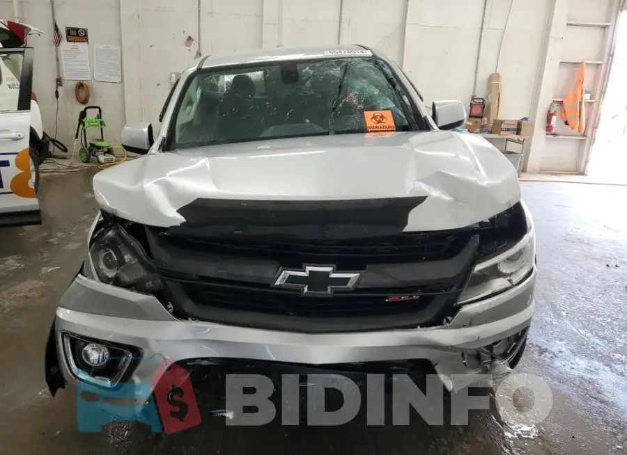 1GCPTDE15J1241143 Photo# 5