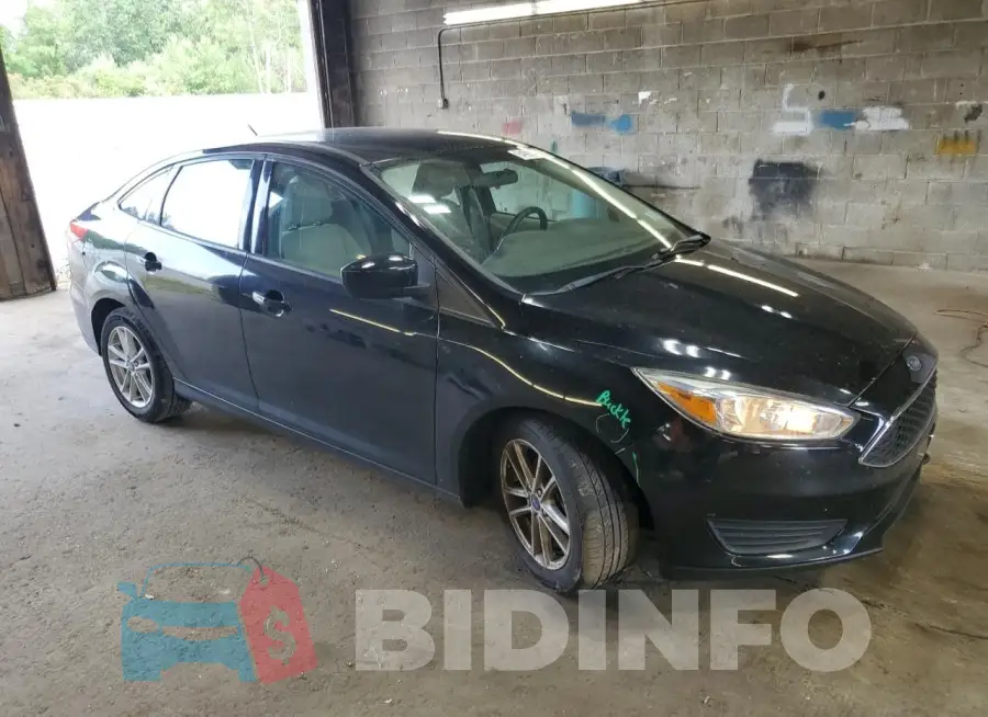 1FADP3F26JL325054 Photo# 4