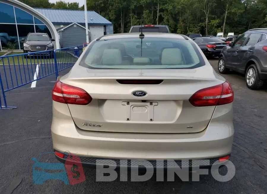 1FADP3F28JL288976 Photo# 6
