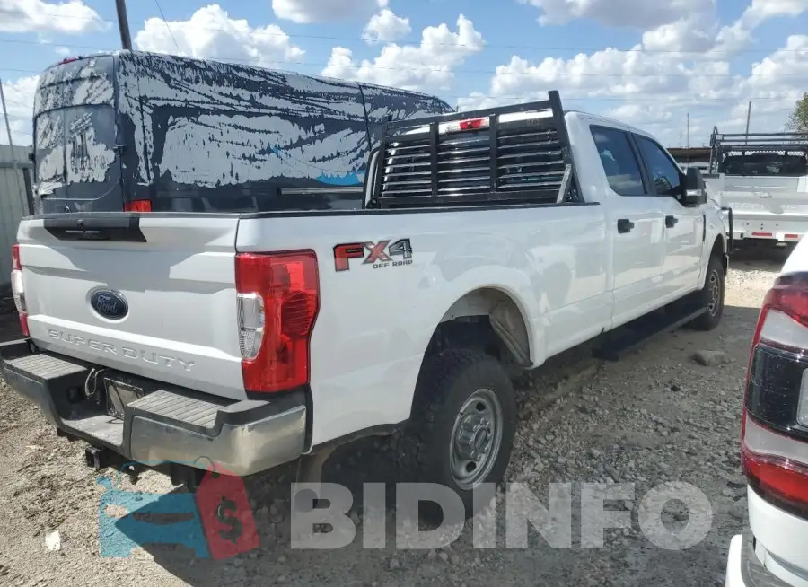 1FT7W2BN7NEF63672 Photo# 3