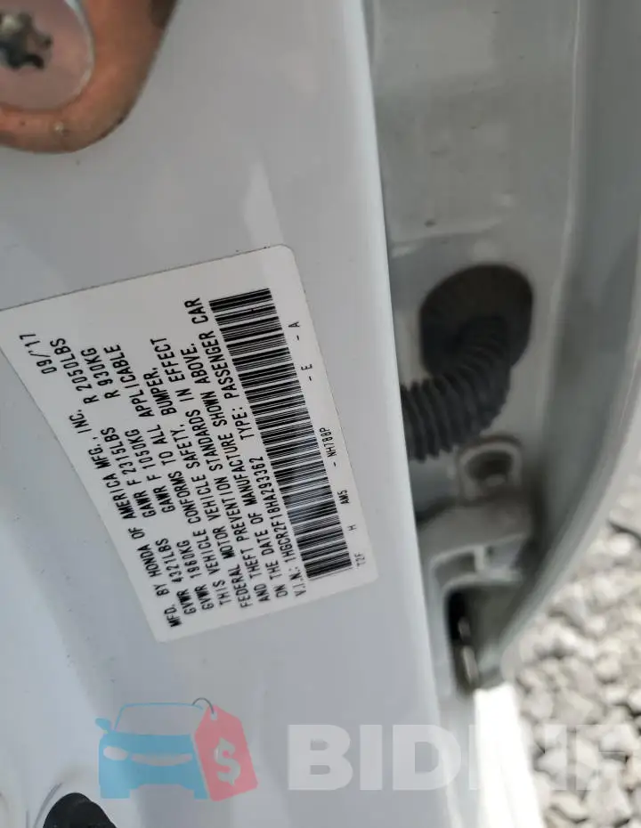 1HGCR2F18HA293362 Photo# 12