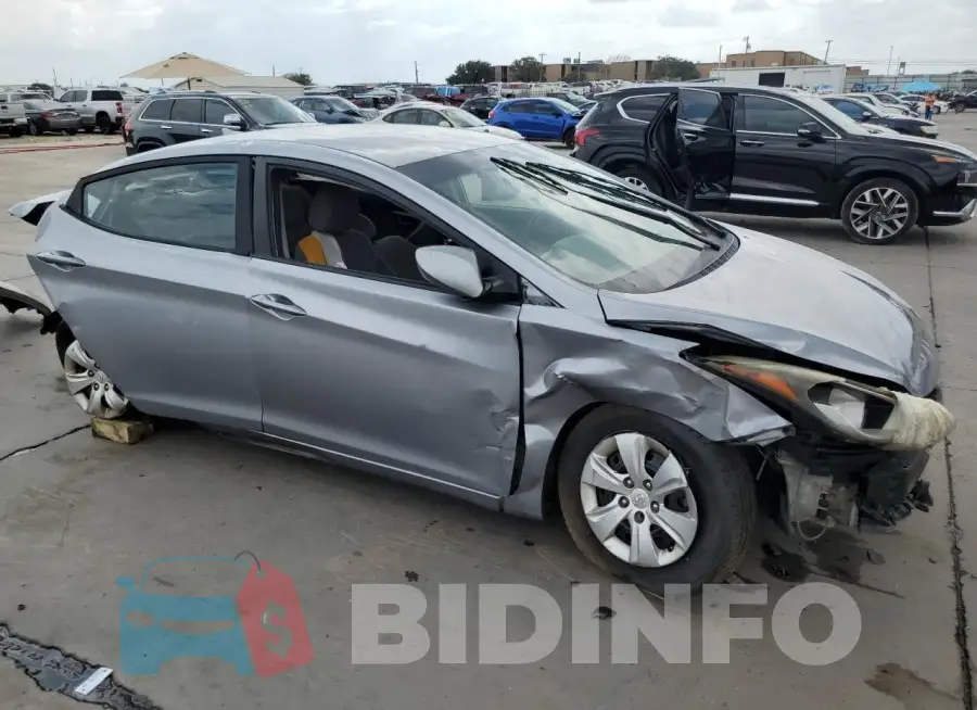 5NPDH4AE8GH759858 Photo# 4