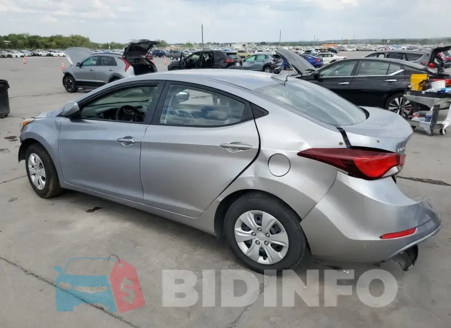 5NPDH4AE8GH759858 Photo# 2