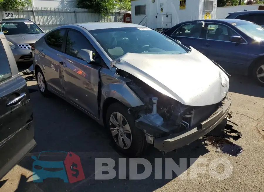 5NPDH4AE8GH776546 Photo# 4