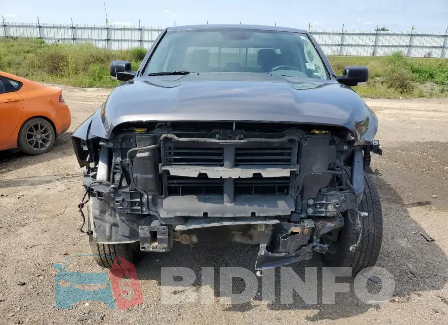 1C6RR7TT5GS302028 Photo# 5