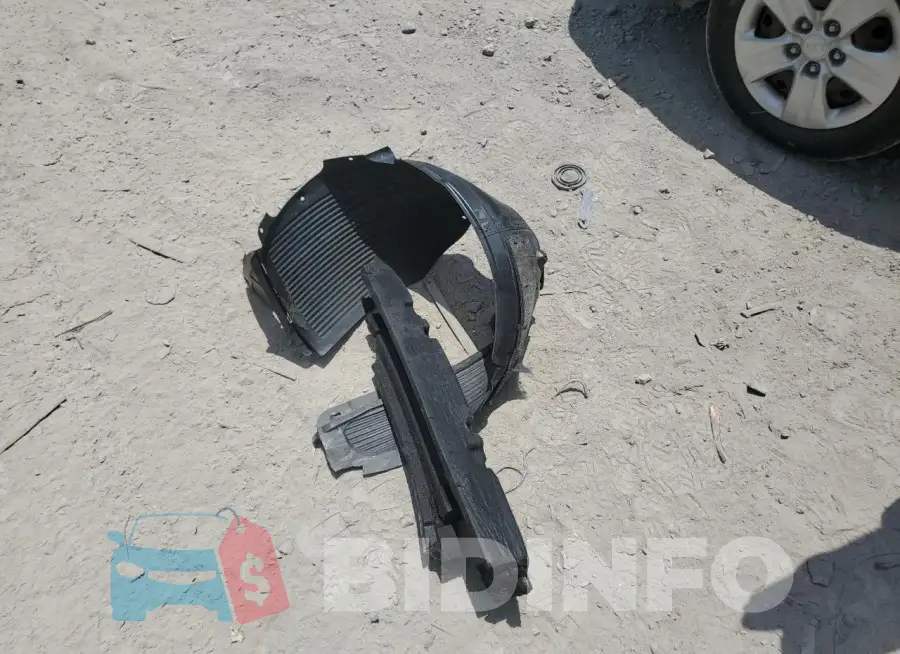 3KPFK4A78HE103175 Photo# 12