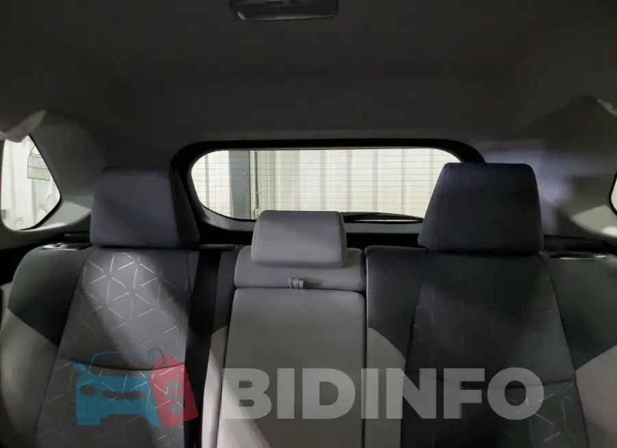 2T3P1RFV0MC204819 Photo# 10