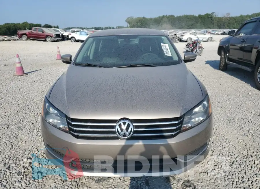 1VWBS7A33FC054126 Photo# 5