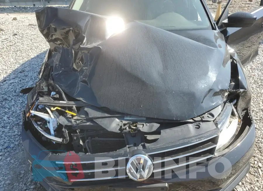 3VW167AJ1HM344977 Photo# 11