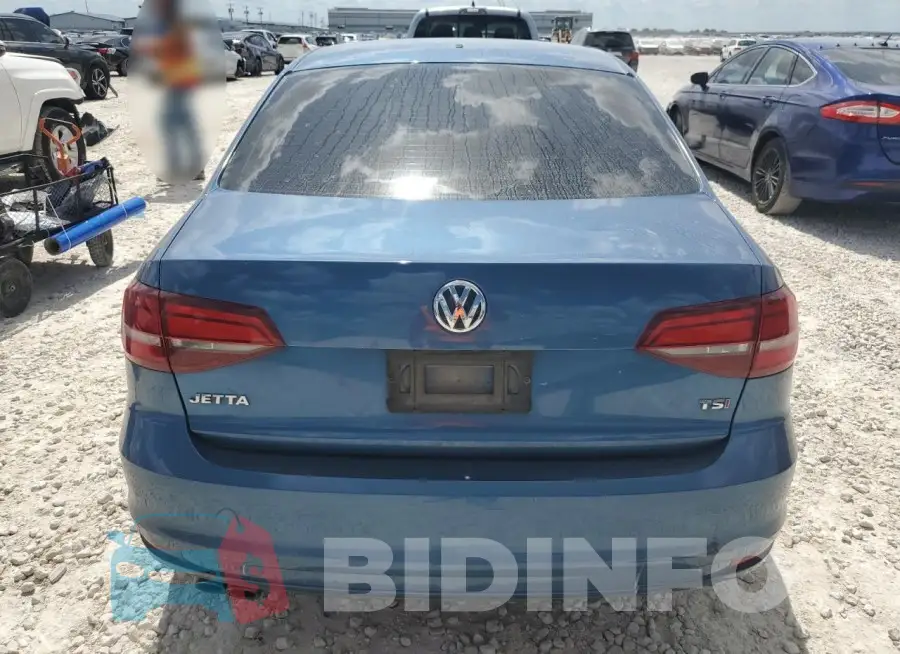 3VW2B7AJ4HM255131 Photo# 6