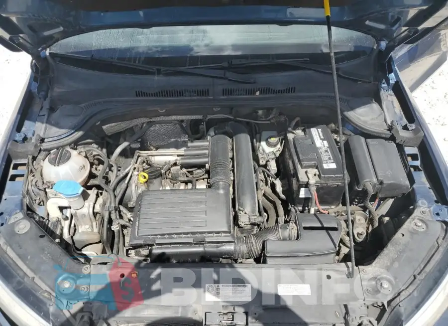 3VW2B7AJ4HM255131 Photo# 11