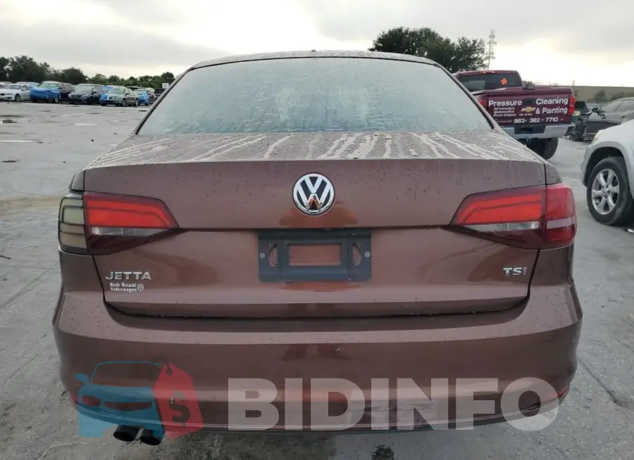 3VW2B7AJ4HM335108 Photo# 6