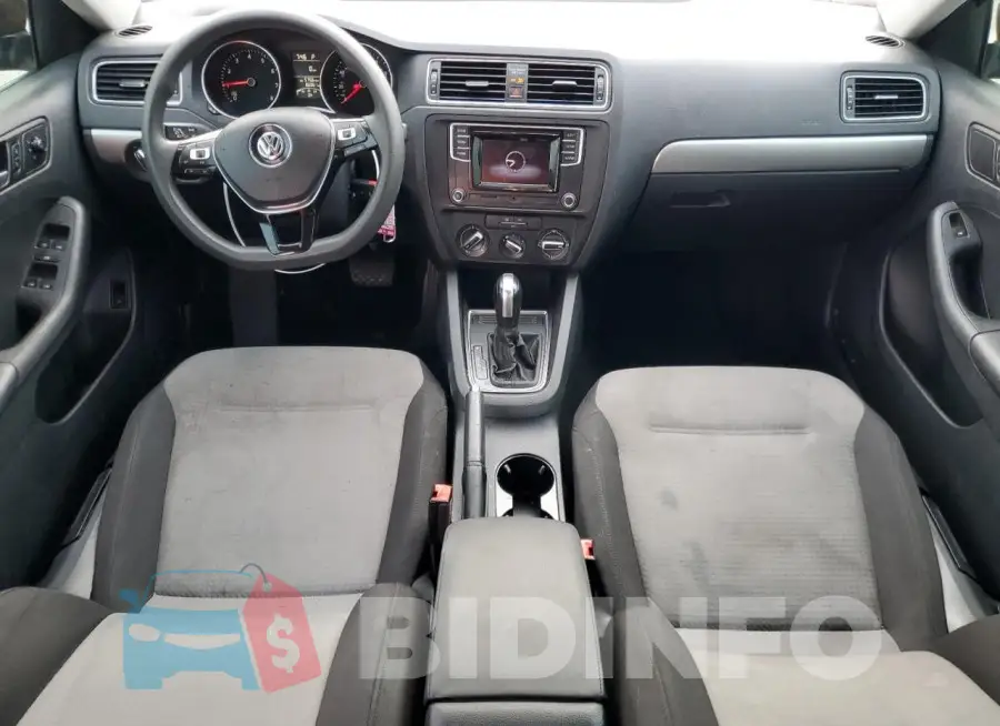 3VW2B7AJ4HM335108 Photo# 8