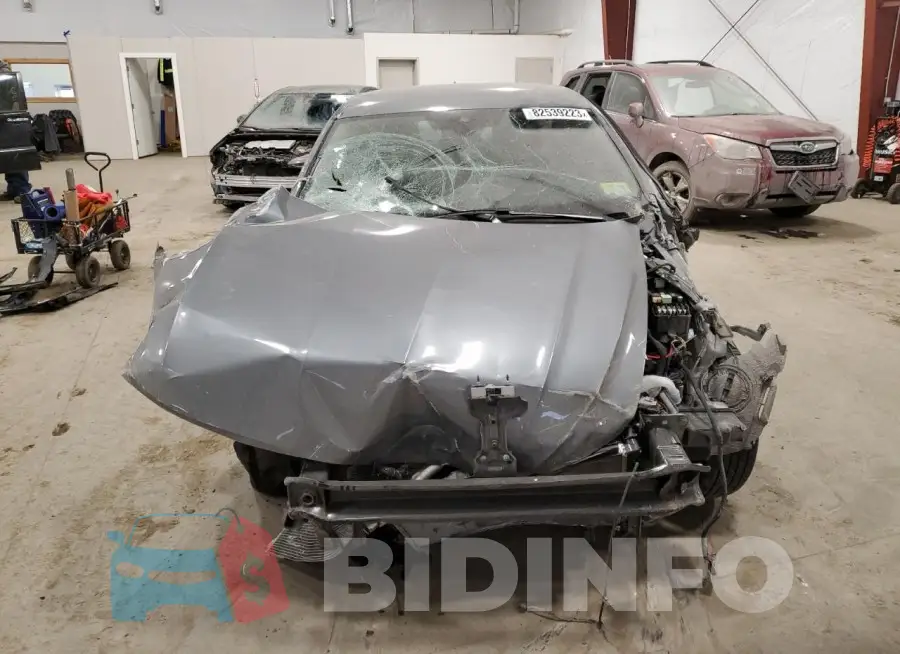 3VW5M7BU5PM042848 Photo# 5