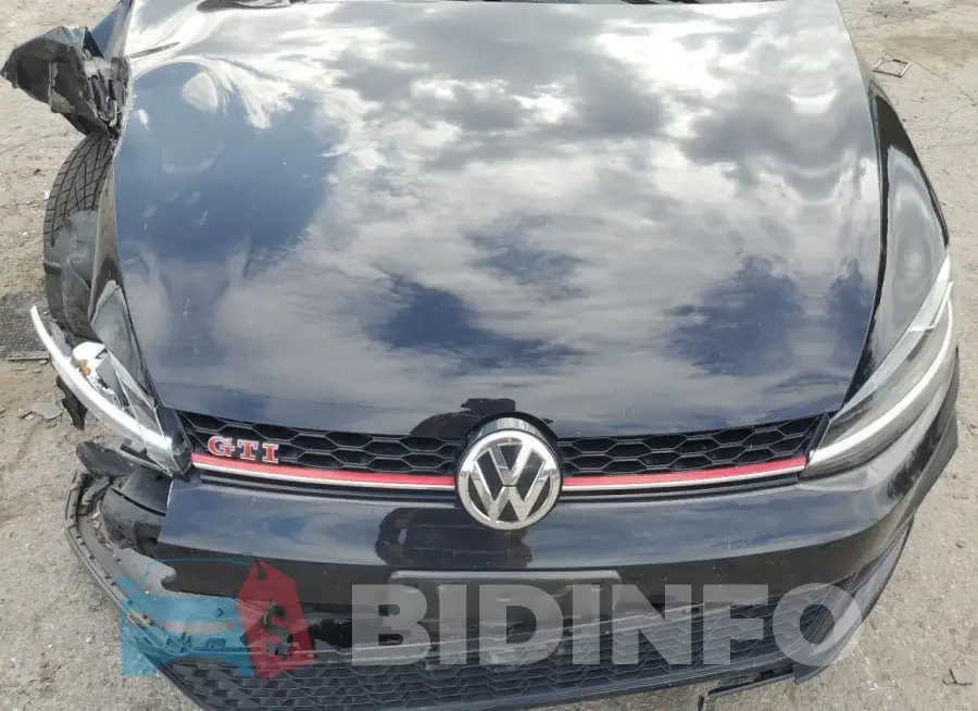 3VW5T7AU0KM011651 Photo# 11