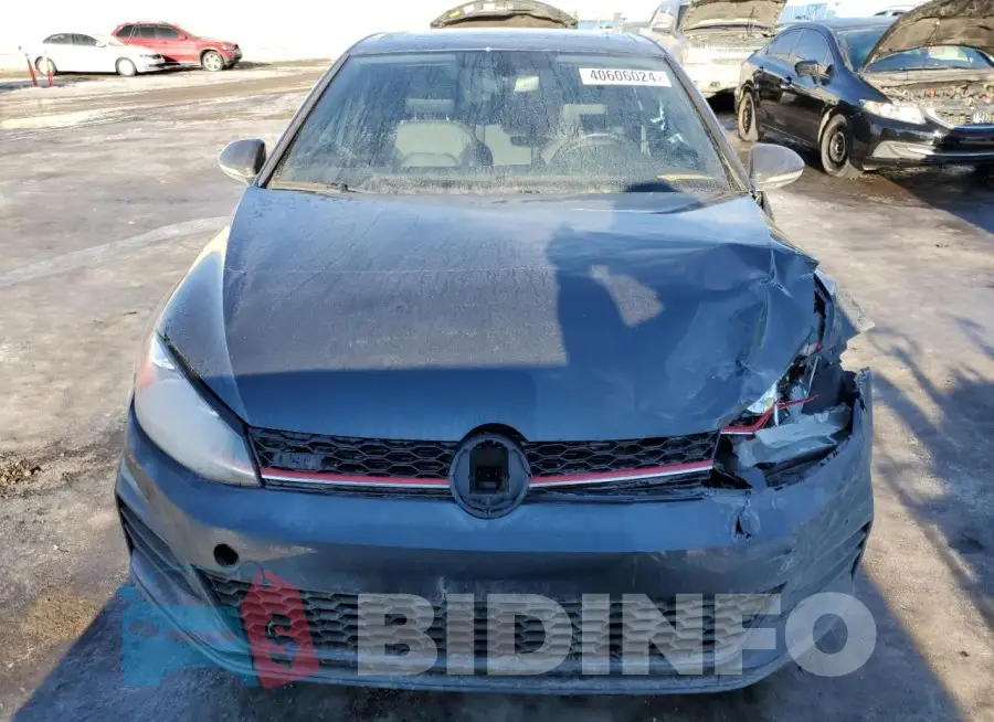 3VW6T7AU8LM017137 Photo# 5