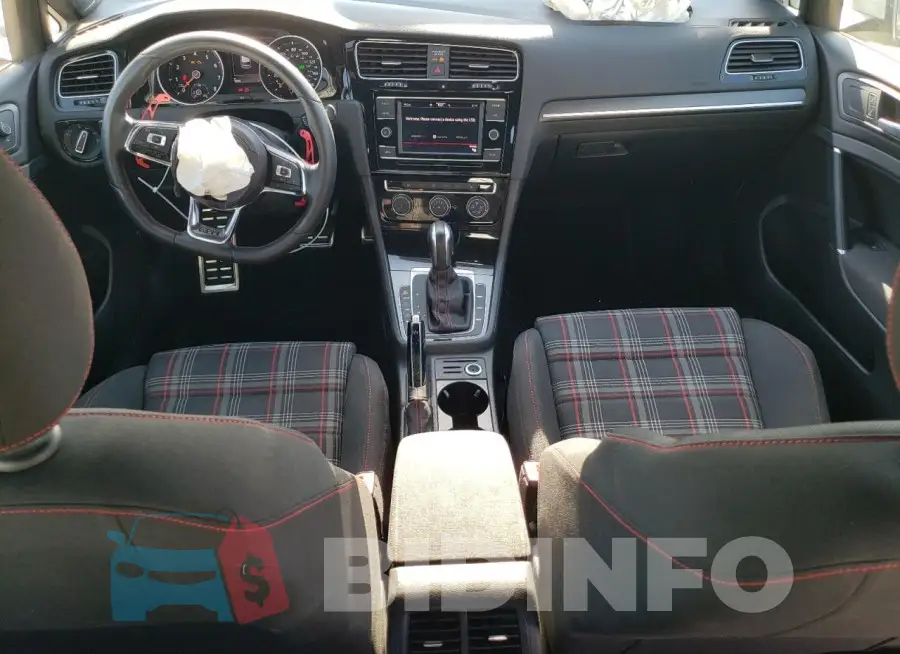 3VW6T7AU9LM005241 Photo# 8