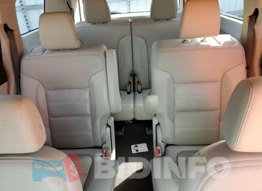 1GKKNPLS8KZ215998 Photo# 10
