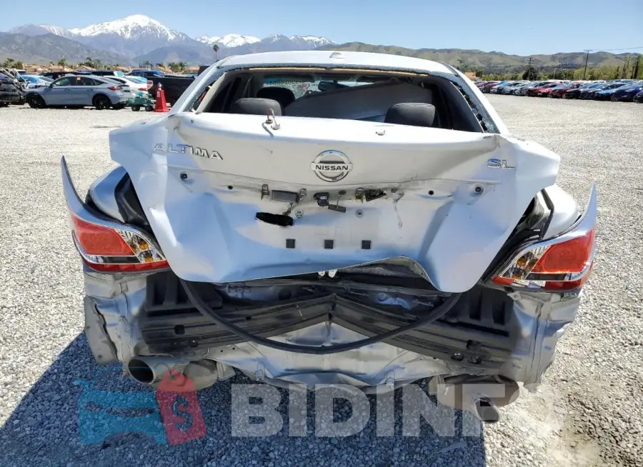 1N4AL3AP1FN301242 Photo# 6